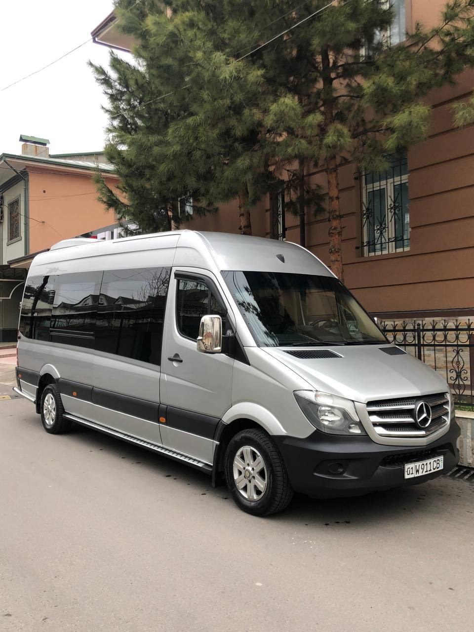 Mercedes-Benz Sprinter - 1